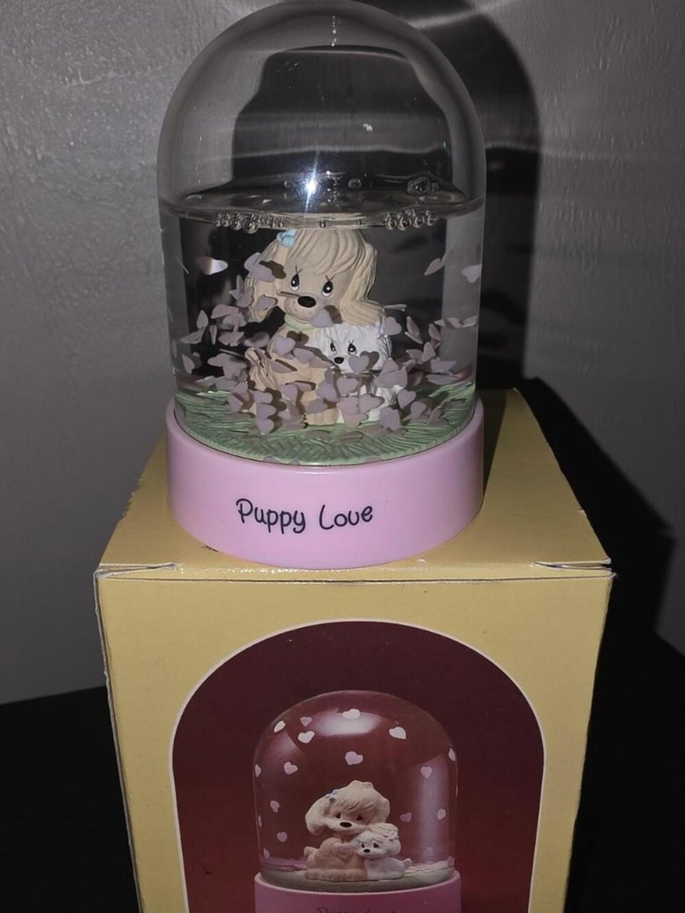 Precious Moments 1987 vintage Puppy Love snow globe with two puppies